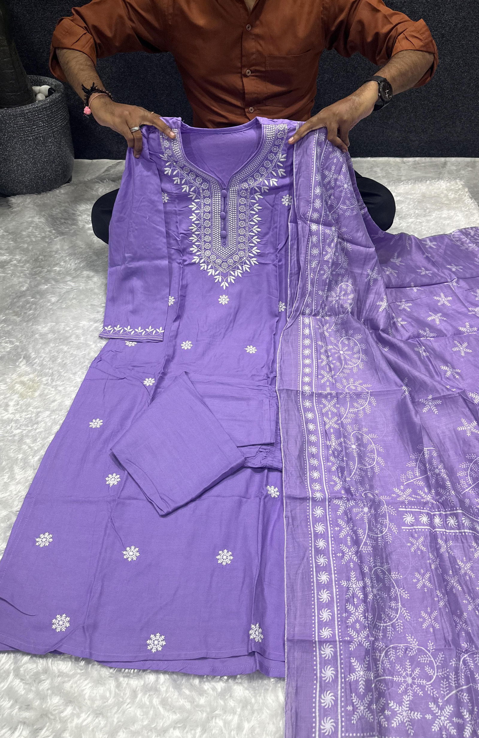 Keshav Viscose Embroidery Kurti With Bottom Dupatta Wholesale Market In Surat